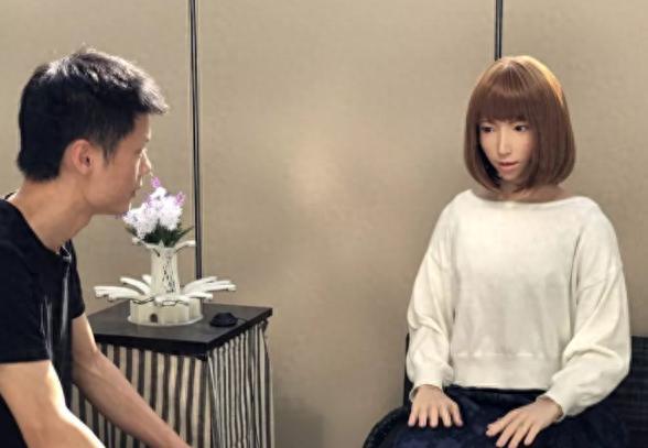 仅售10万!日本妻子机器人外形逼真,除了生孩子啥都能干?